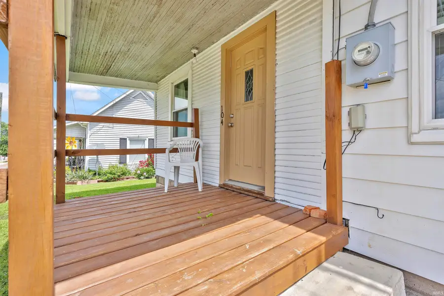104 S Division Street, Francisco, IN 47649 - #2