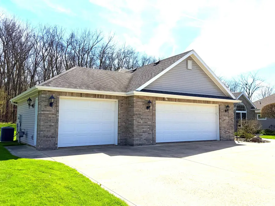 1512 Henney Street, Angola, IN 46703 - #3