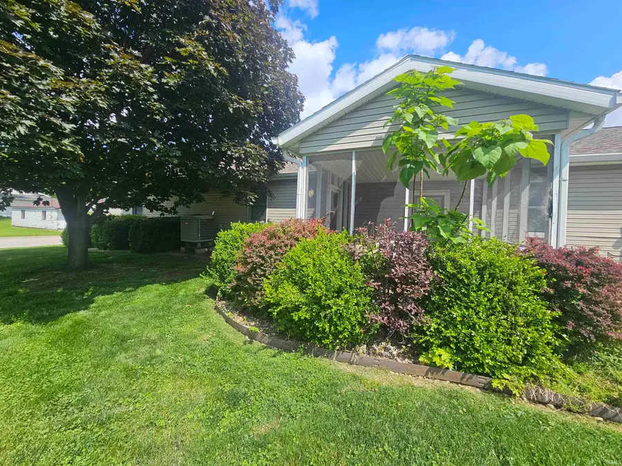 302 E Lewis Lane, Spencer, IN 47460 - #2