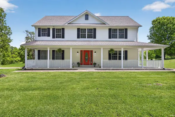1414 Grand View Road, Williams, IN 47470