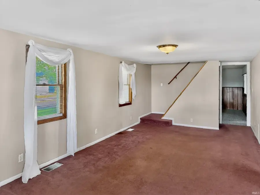 530 Easy Street, Monticello, IN 47960 - #3