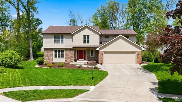 9216 Eagle Creek Court, Fort Wayne, IN 46804