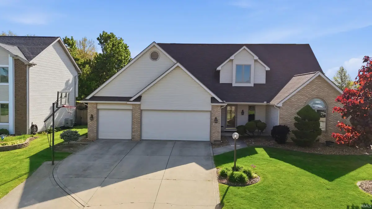 415 Ridge Hill Place, Fort Wayne, IN 46804 - #1
