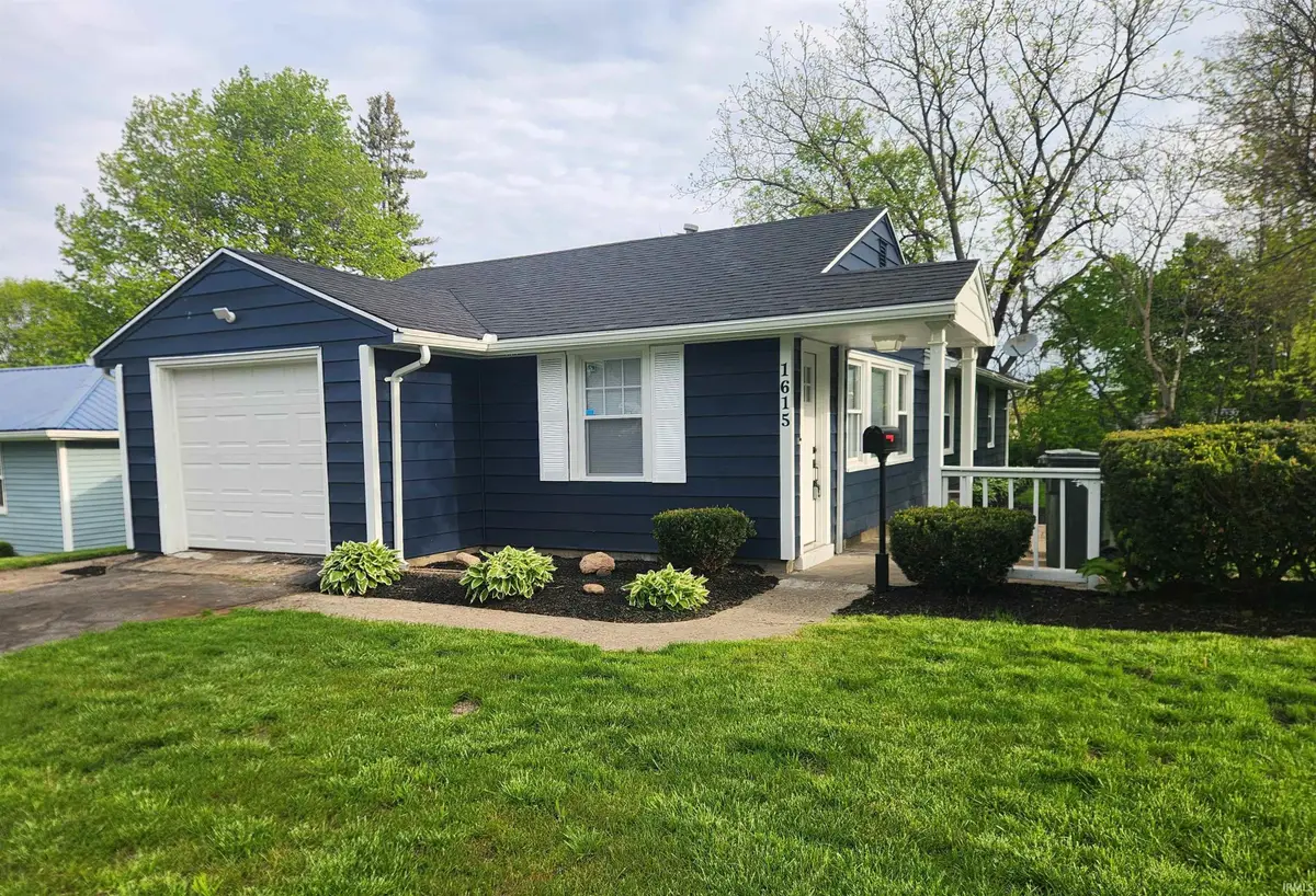 1615 Altgeld Street, South Bend, IN 46614 - #1