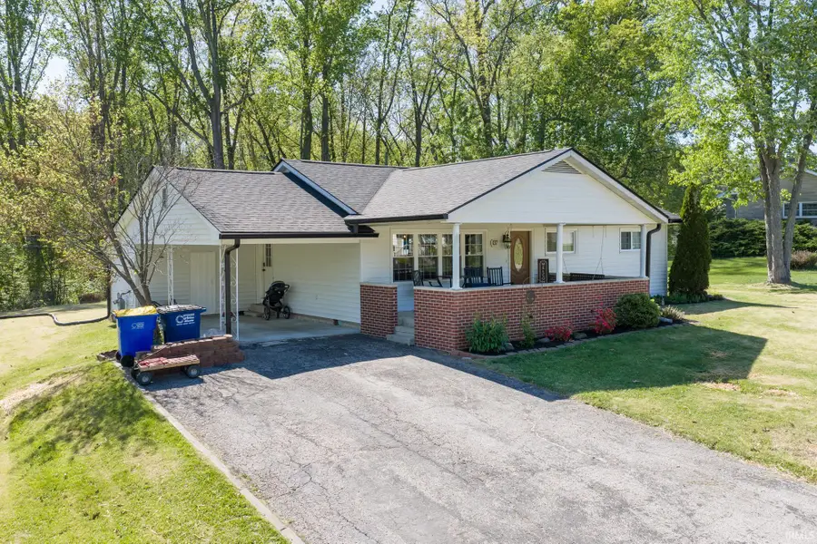 137 Edgewood Drive, Bedford, IN 47421 - #2