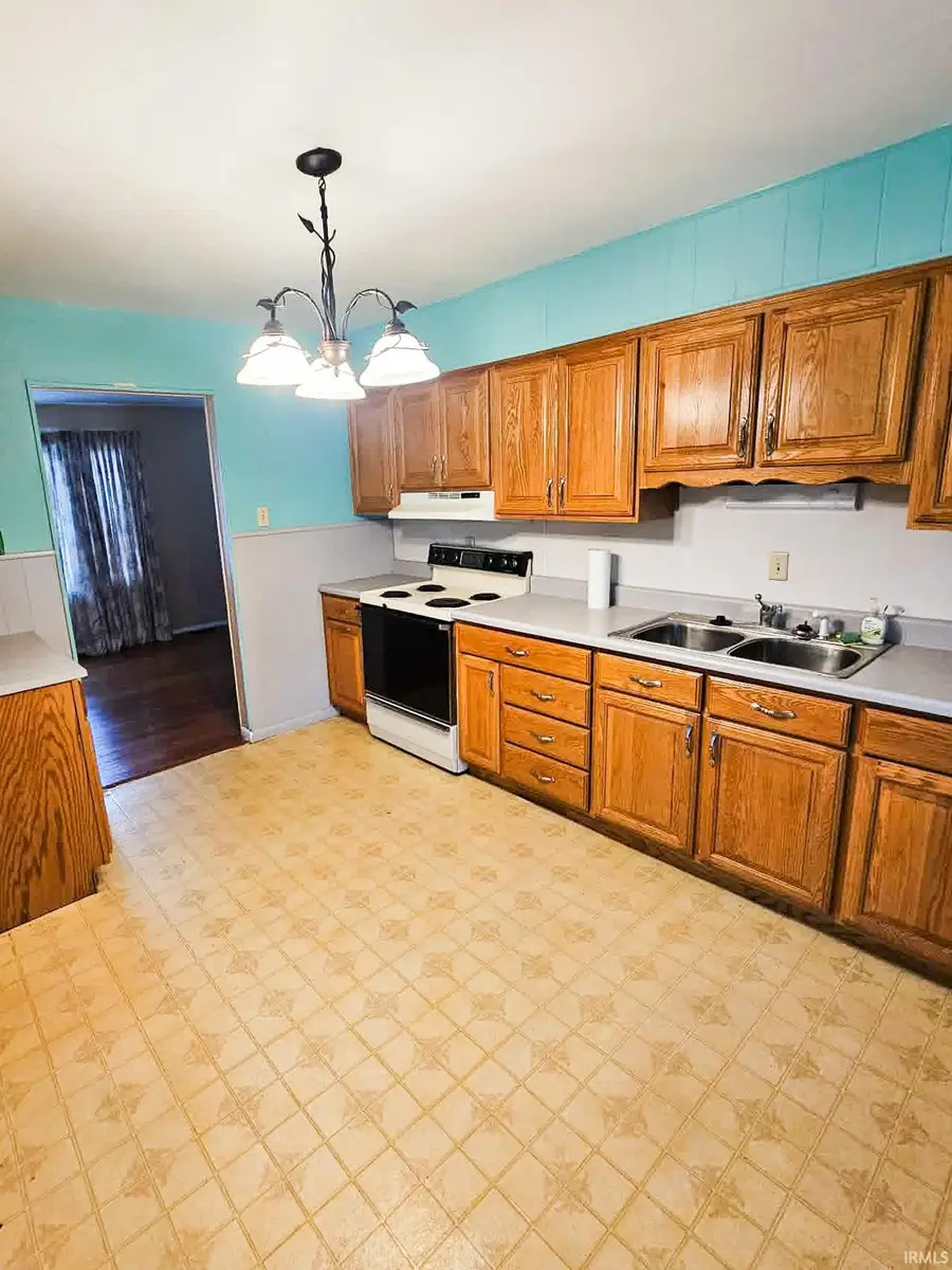 1157 Mckinley Avenue, Vincennes, IN 47591 - #3