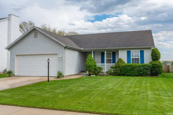 3208 Sand Wood Drive, South Bend, IN 46628