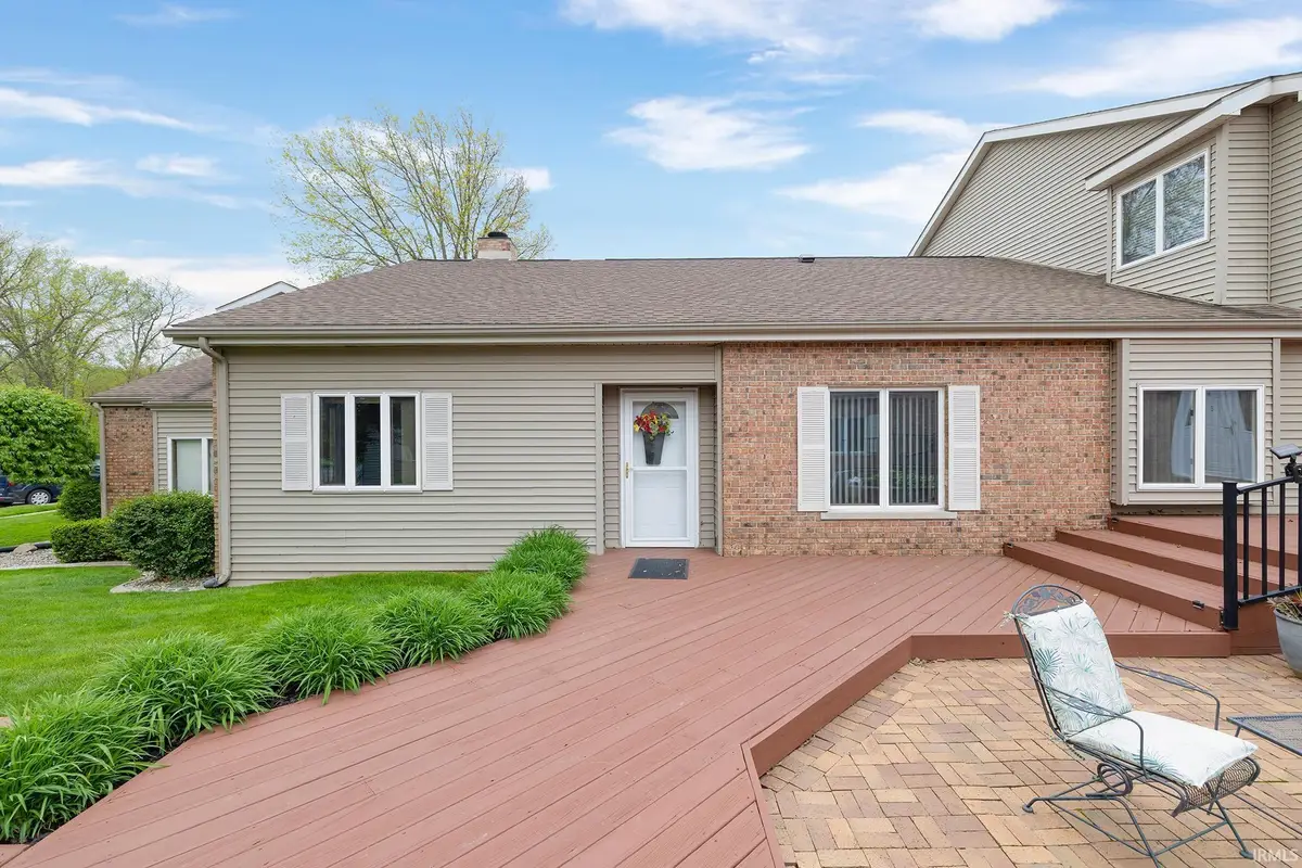 3601 Bent Oak Trl Unit B Trail, Elkhart, IN 46517 - #1