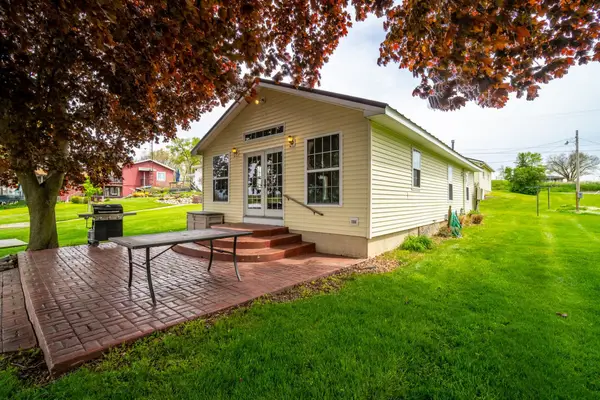 380 Lane 852 Snow Lake, Fremont, IN 46737