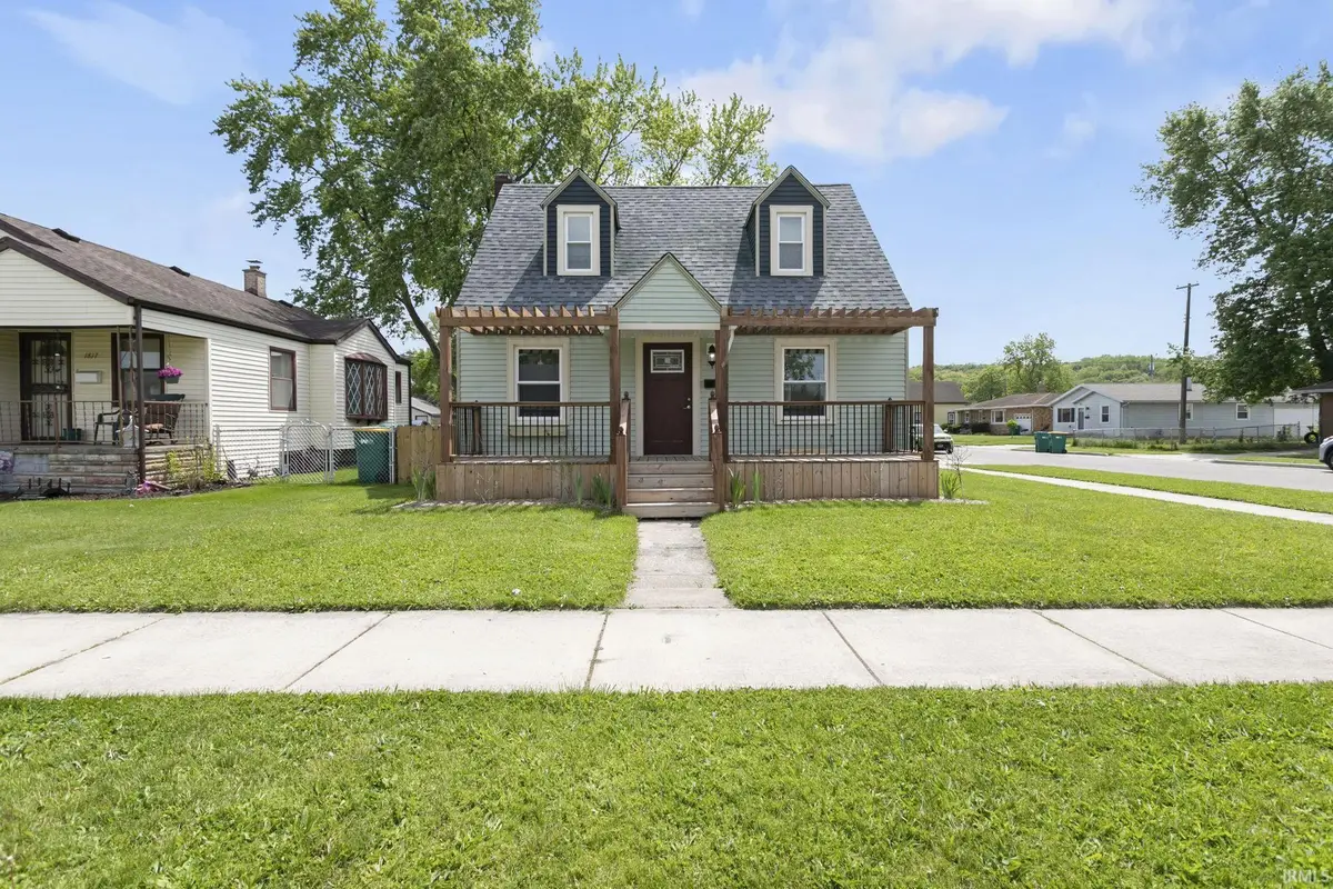 1821 Milburn Boulevard, Mishawaka, IN 46544 - #1