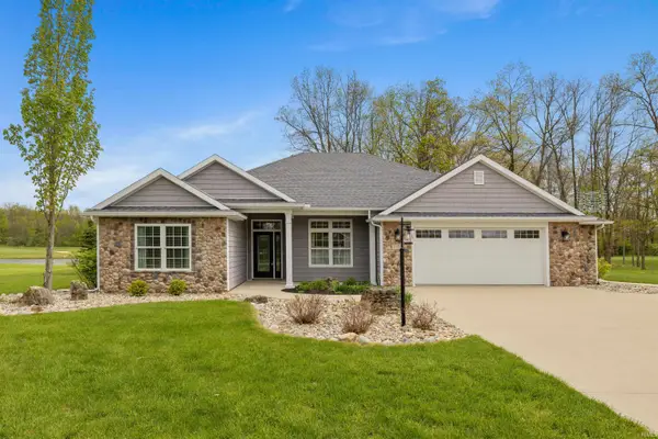 3330 Kellygreen Court, Angola, IN 46703