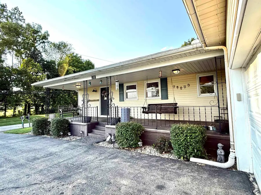 918 Old Farm Road, Bedford, IN 47421 - #2