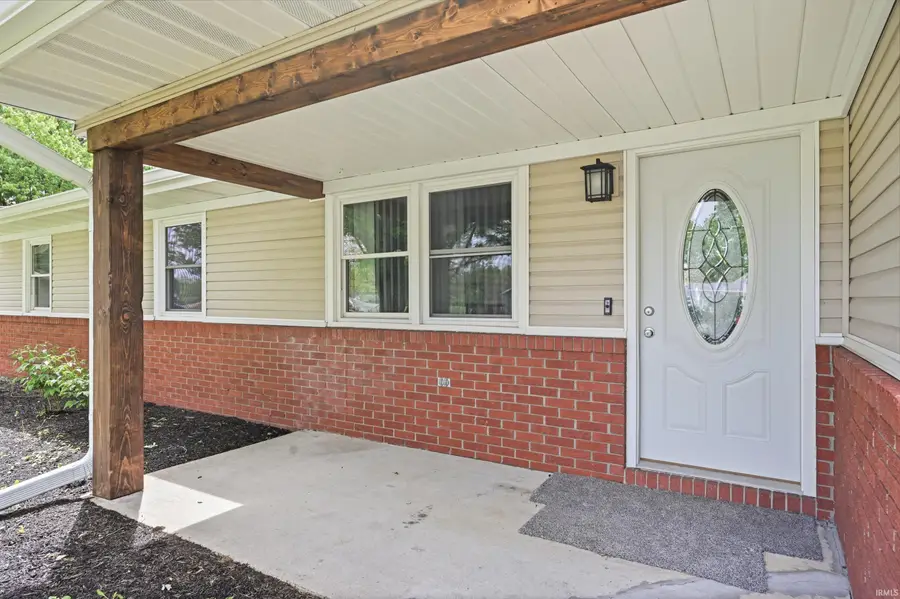 391 W Albany Court, Albany, IN 47320 - #3