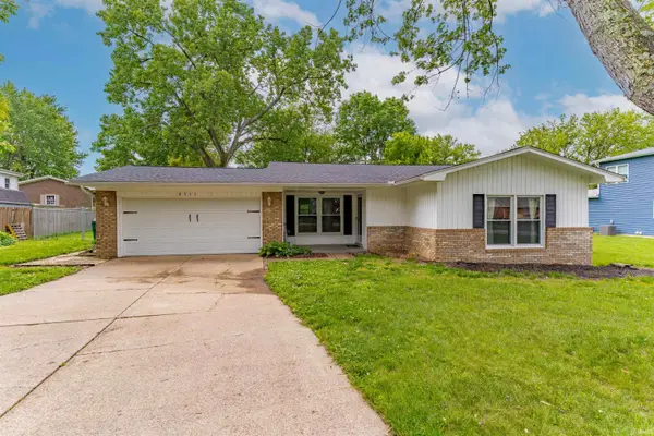 8311 Poplar Drive, Newburgh, IN 47630