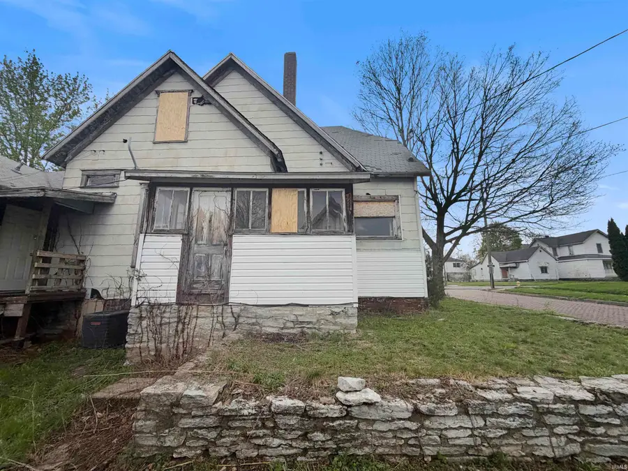 624 S Gallatin Street, Marion, IN 46953 - #3