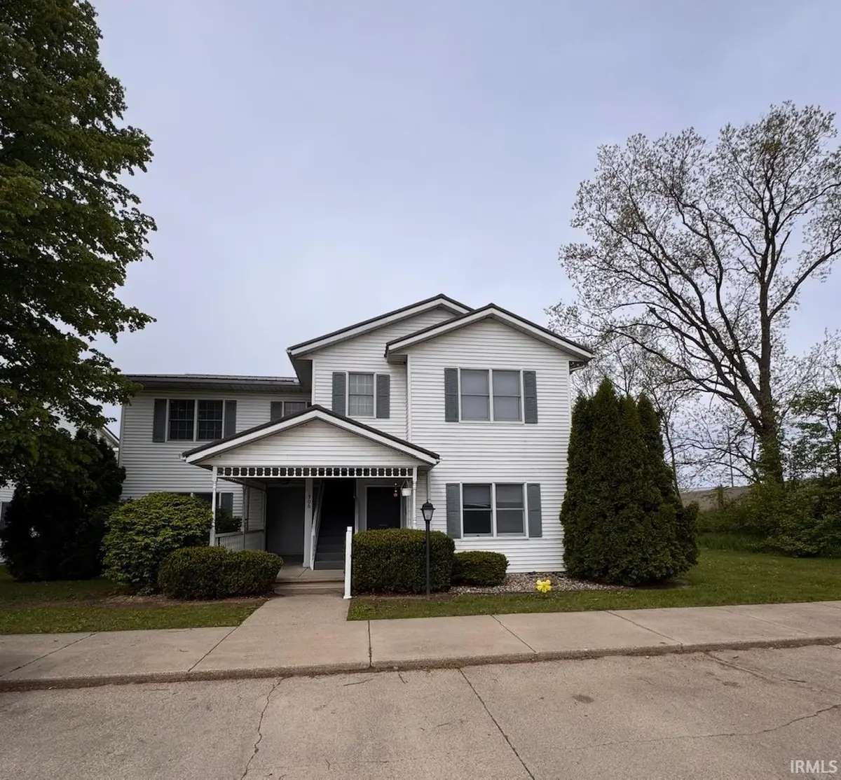 1906 N Sandpiper Drive, Warsaw, IN 46582 - #1