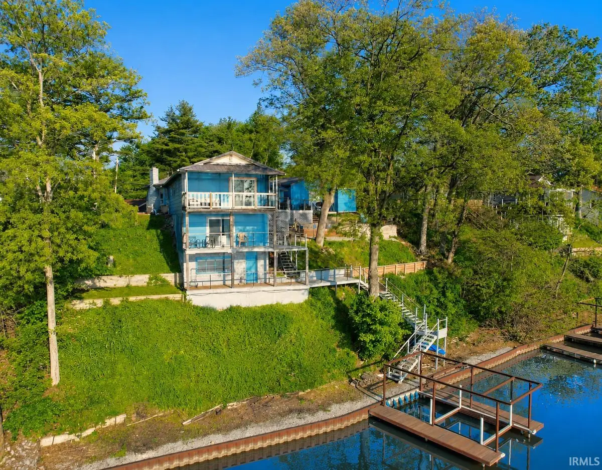 2951 N Lakeshore Drive, Monticello, IN 47960 - #1