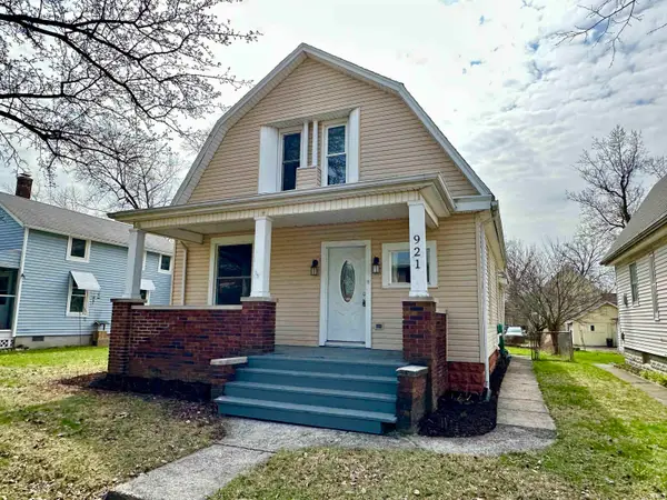921 Cottage Avenue, Fort Wayne, IN 46807