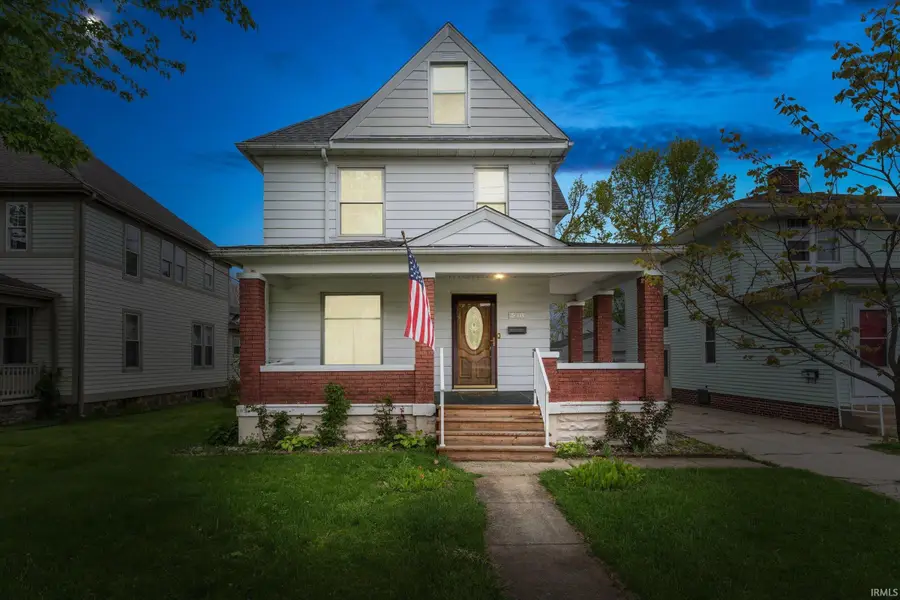 538 W 3rd Street, Mishawaka, IN 46544 - #2