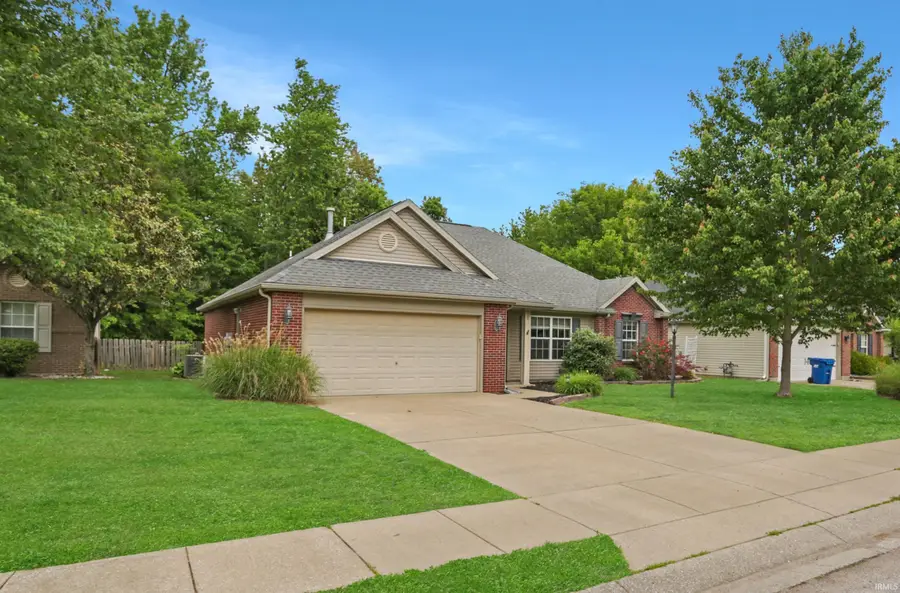 8106 Cedar Point Drive, Newburgh, IN 47630 - #2