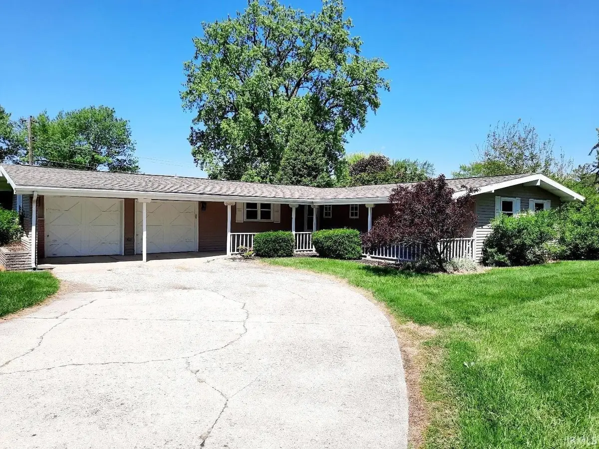 3700 Fleetwood Drive, Muncie, IN 47302 - #1