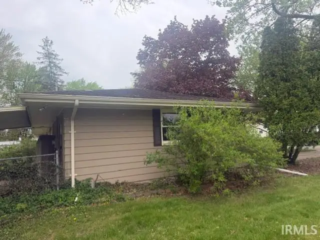 1305 Laurel Street, Elkhart, IN 46514 - #2