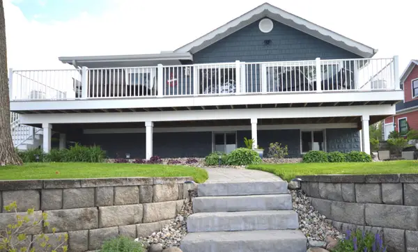 20815 N Lake Drive, Walkerton, IN 46574