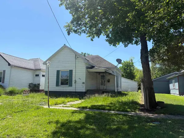 803 W Pine Street, Robinson, IL 62454