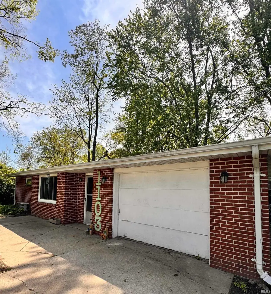 1103 E 25th Street, Muncie, IN 47302 - #3