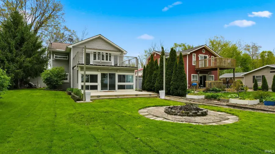 7711 N Arnold Road, Columbia City, IN 46725 - #3