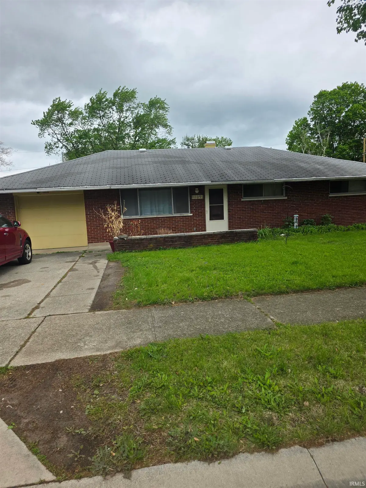 1109 Glenwood Avenue, Fort Wayne, IN 46805 - #1