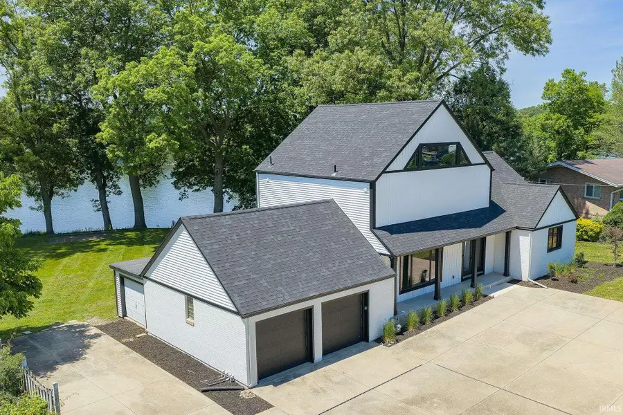 55981 Riverdale Drive, Elkhart, IN 46514 - #2