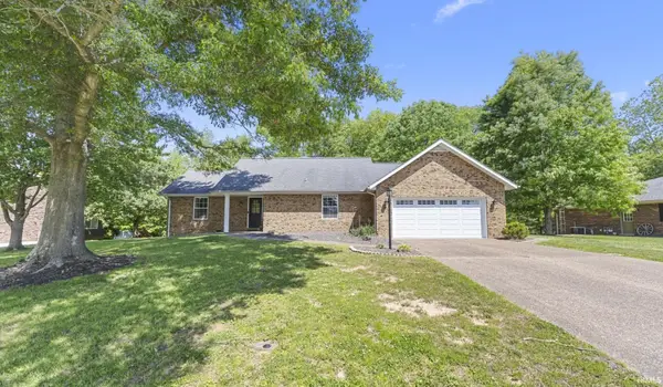 980 Crestwood Drive, Jasper, IN 47546