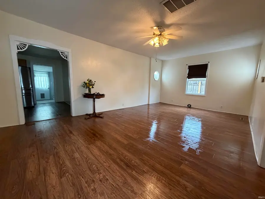 309 E South D Street, Gas City, IN 46933 - #2
