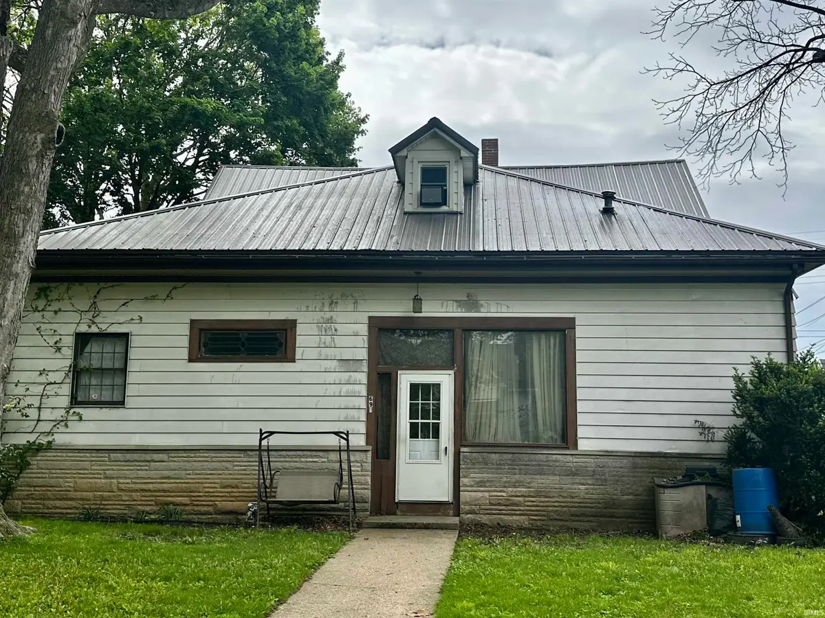 691 W Hill Street, Wabash, IN 46992 - #1