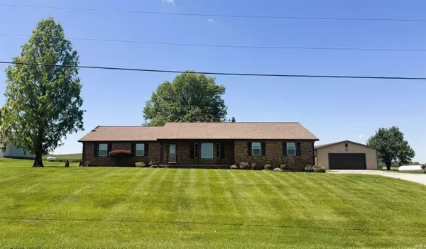 10456 S 290 W Road, Fort Branch, IN 47648