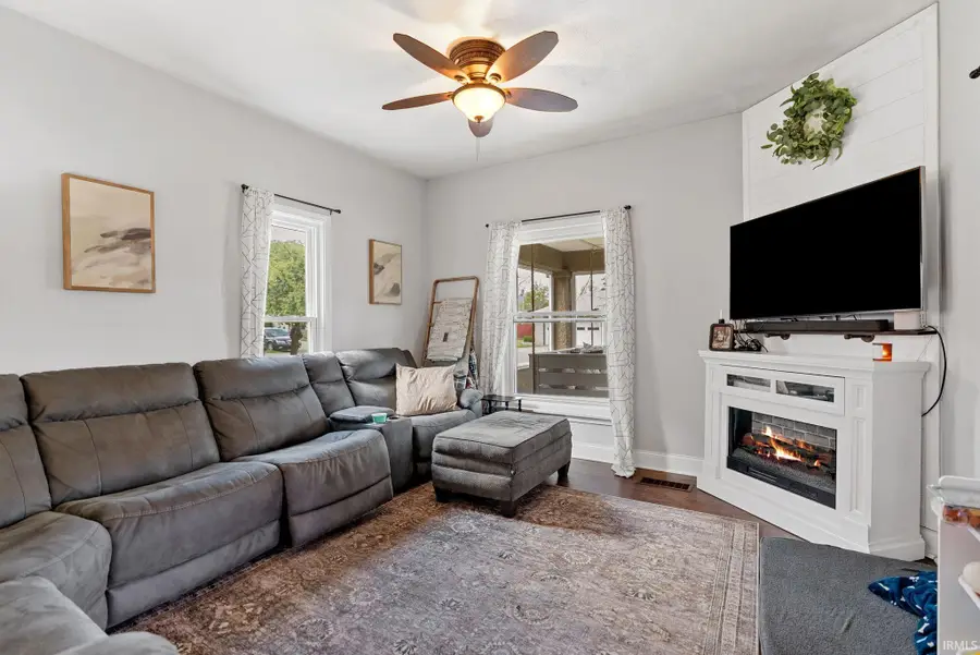 203 W Berry Street, Middlebury, IN 46540 - #3