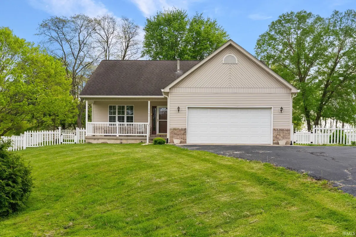 5989 W Hilltop Drive, Frankfort, IN 46041 - #1