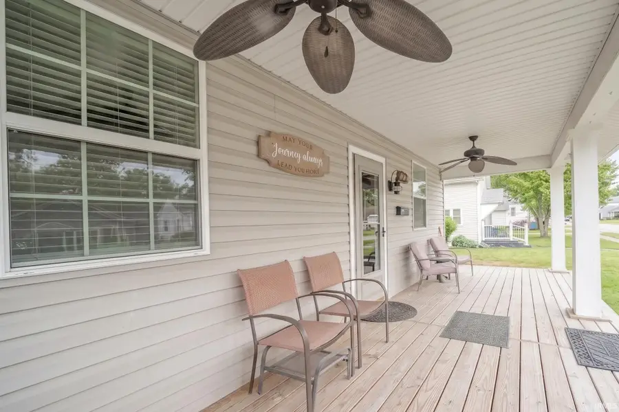 618 S 17th Street, Elwood, IN 46036 - #2