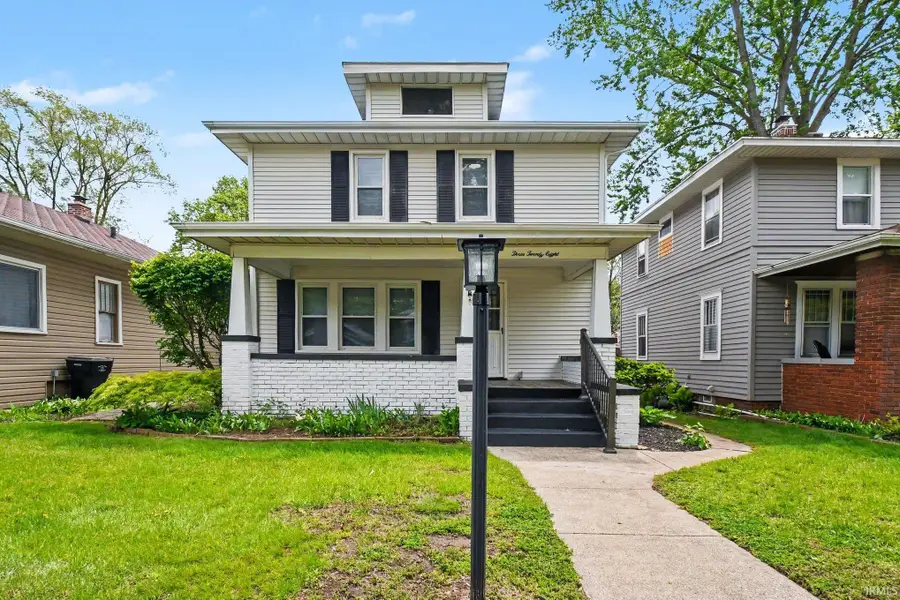 328 Parkovash Avenue, South Bend, IN 46617 - #2