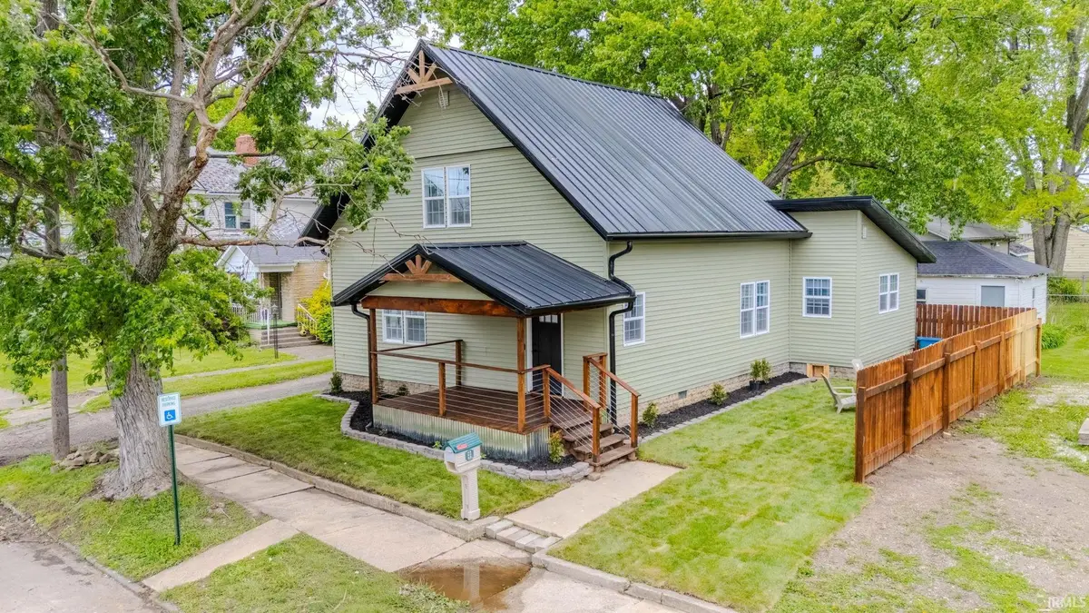 425 N Huntington Street, Wabash, IN 46992 - #1