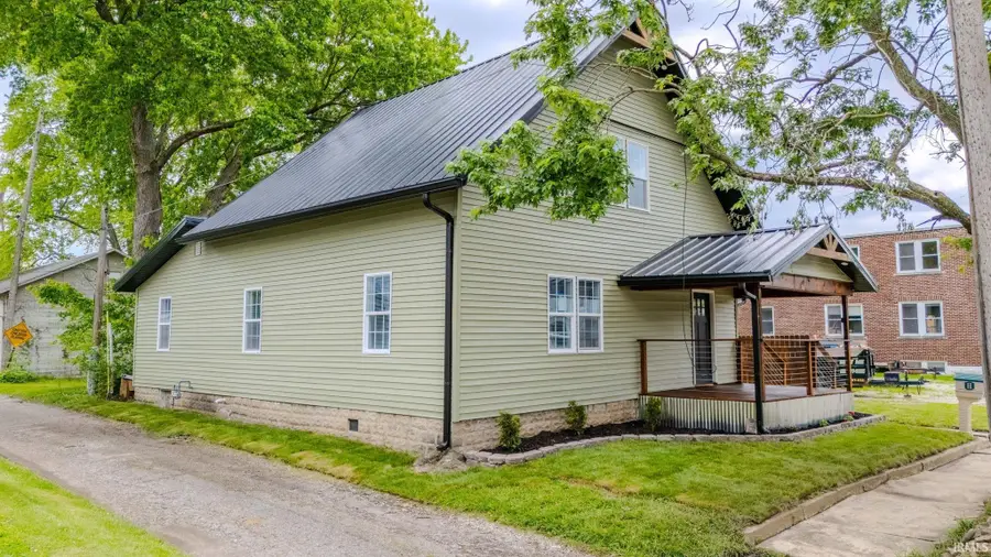 425 N Huntington Street, Wabash, IN 46992 - #2
