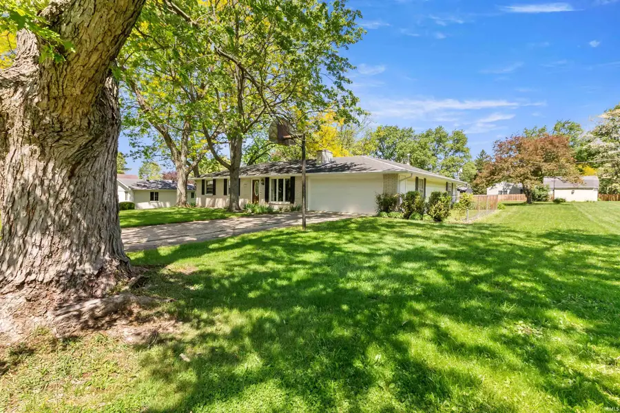 636 W Reade Avenue, Upland, IN 46989 - #2