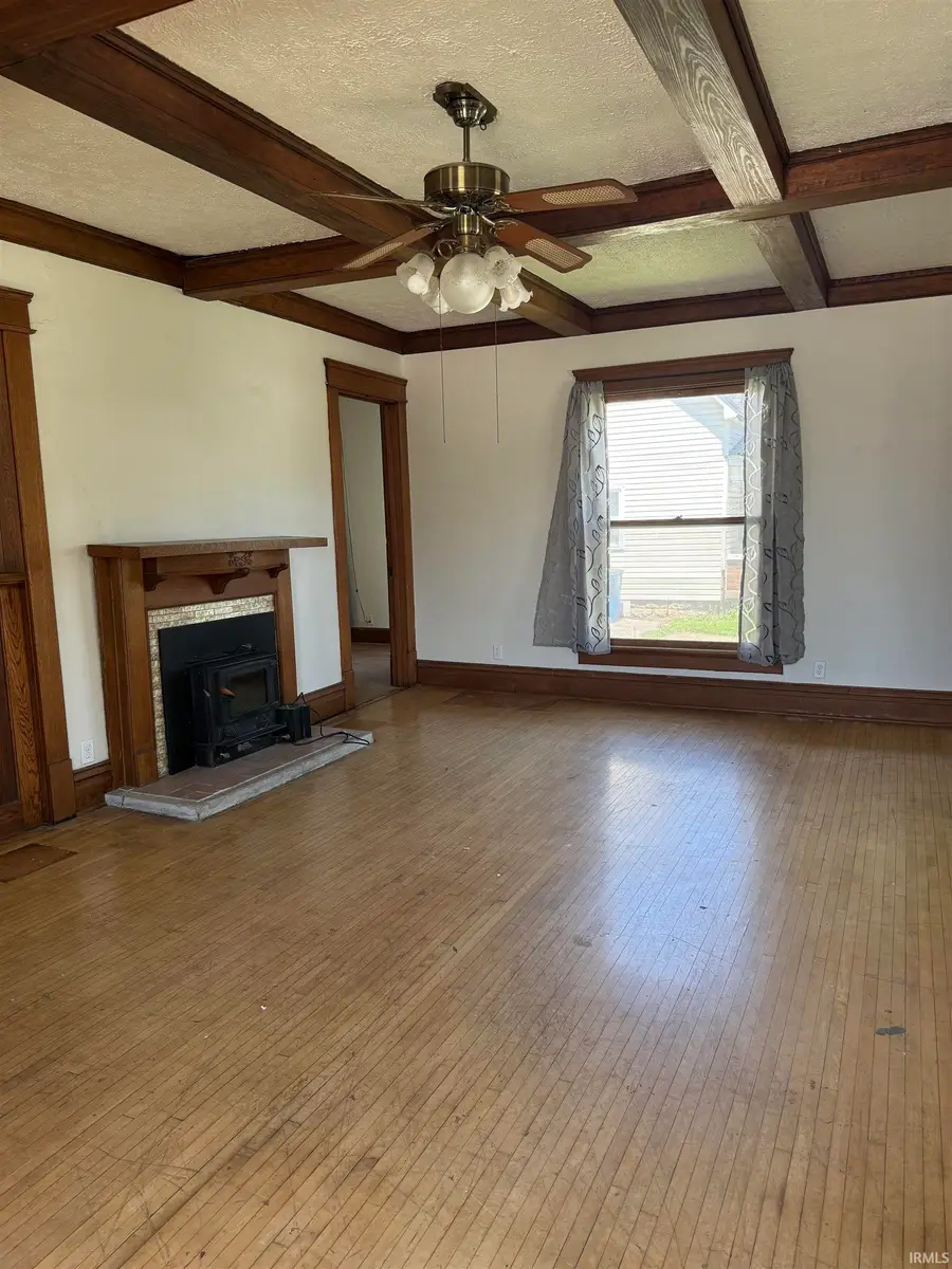 223 S Lawton Street, Jasonville, IN 47438 - #2