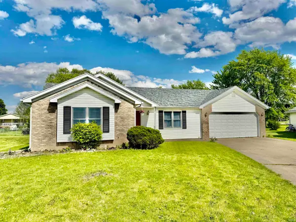 806 Deer Ridge Crossing, Auburn, IN 46706