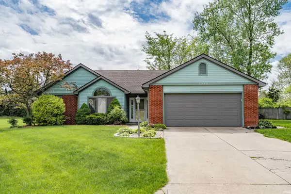 9909 Hidden Meadows Place, Fort Wayne, IN 46825