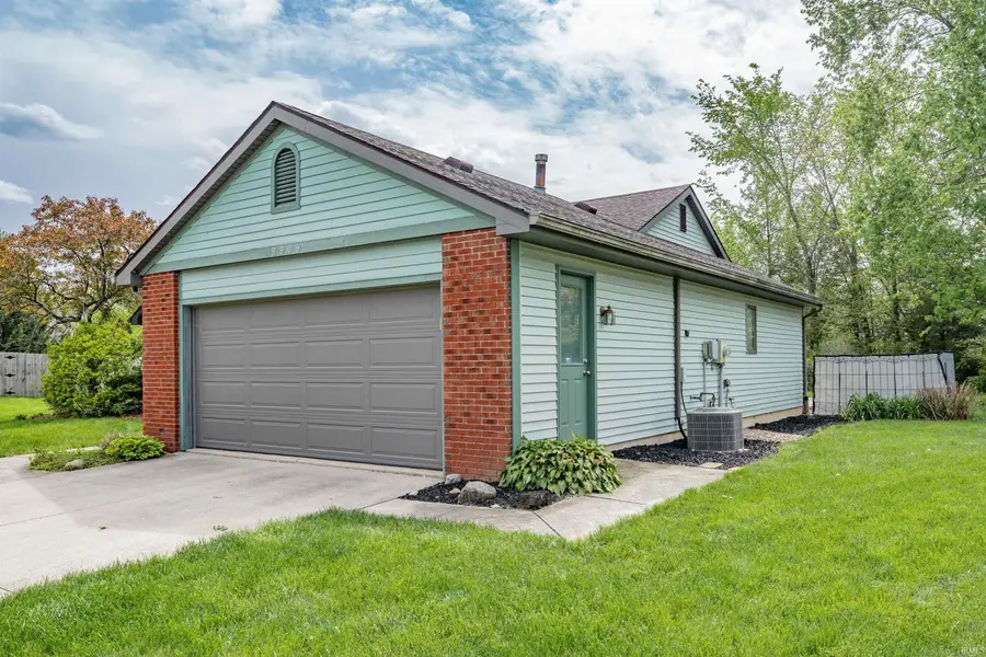 9909 Hidden Meadows Place, Fort Wayne, IN 46825 - #2