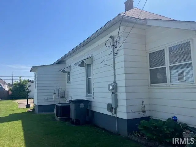 1166 Mckinley Avenue, Vincennes, IN 47591 - #3