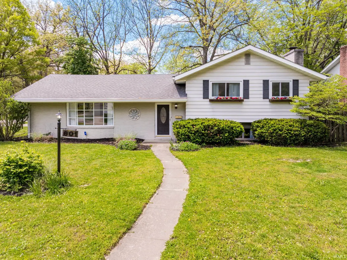 601 N Bittersweet Lane, Muncie, IN 47304 - #1