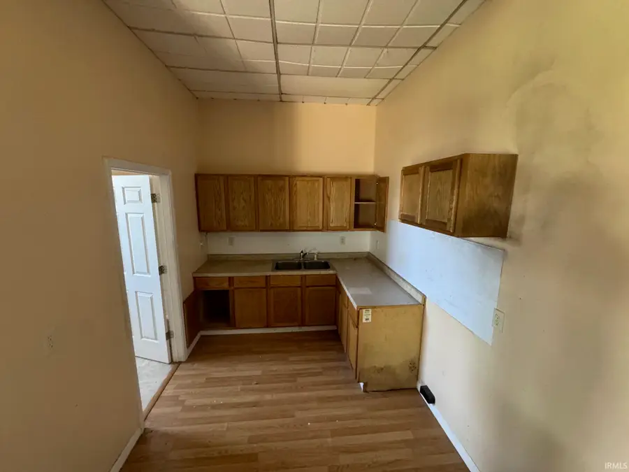 105 S Fifth Street, Francisco, IN 47649 - #2